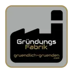 Logo mit Text "GründungsFabrik gruendlich-gruenden.com" auf schwarzer Fabrik mit Schornstein